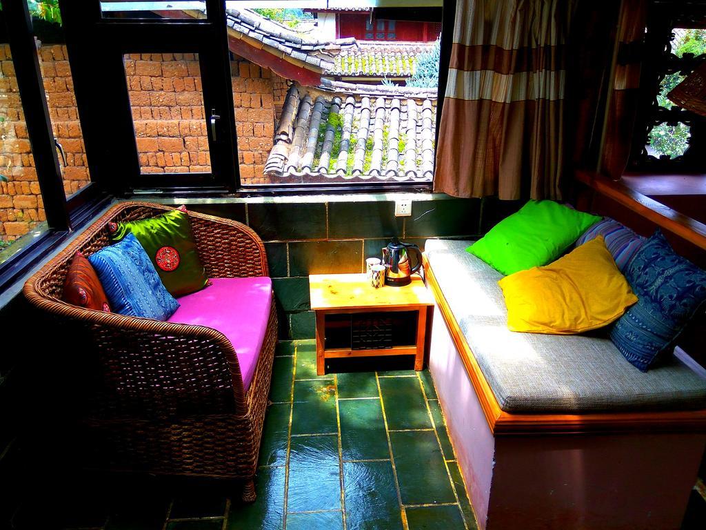 Lijiang Baisha Free Time Designed Hotel Buitenkant foto