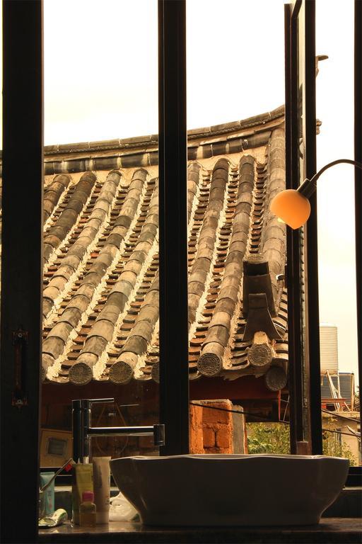 Lijiang Baisha Free Time Designed Hotel Buitenkant foto