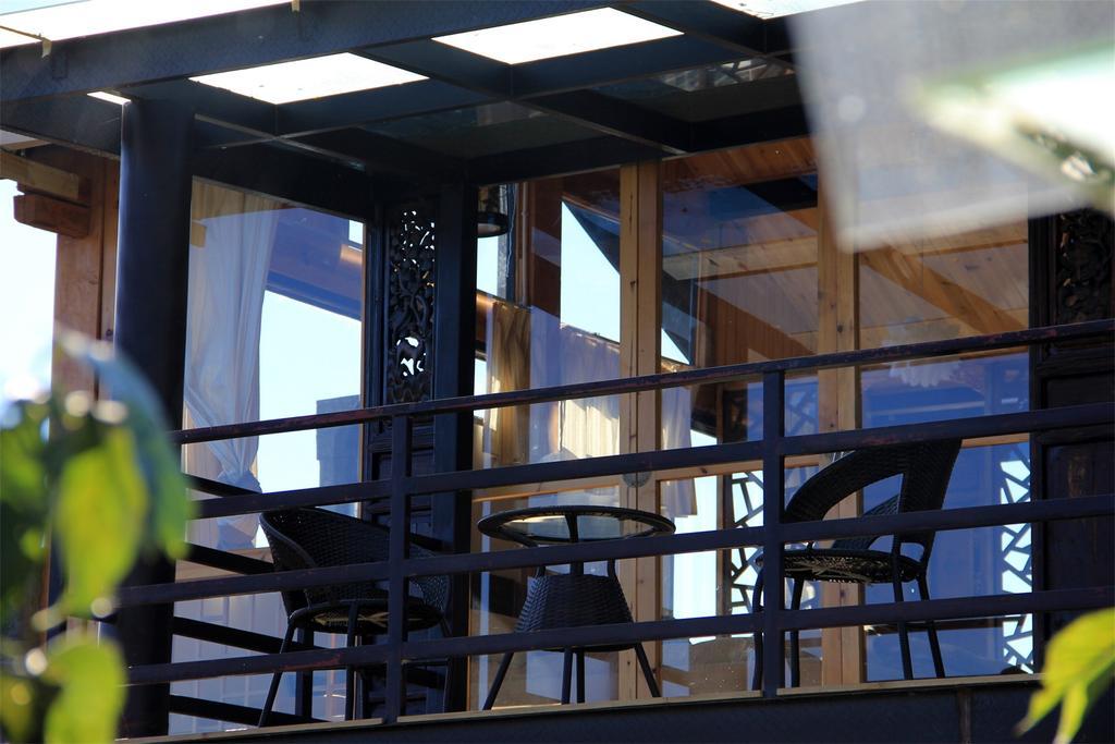 Lijiang Baisha Free Time Designed Hotel Buitenkant foto