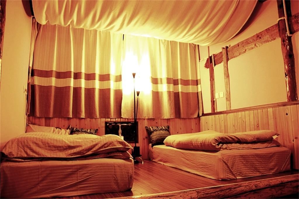 Lijiang Baisha Free Time Designed Hotel Buitenkant foto